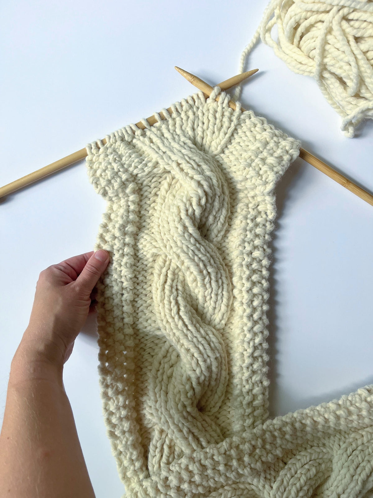 Chunky Cable Scarf Knitting Pattern