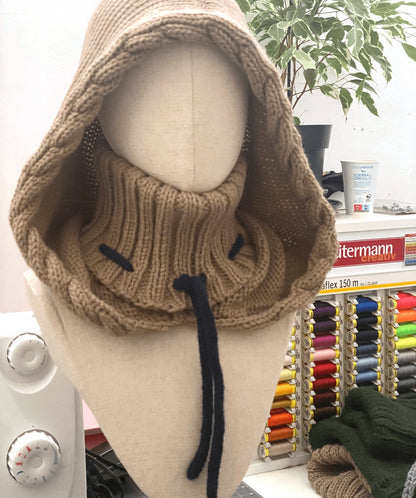 Magical hood knitting pattern