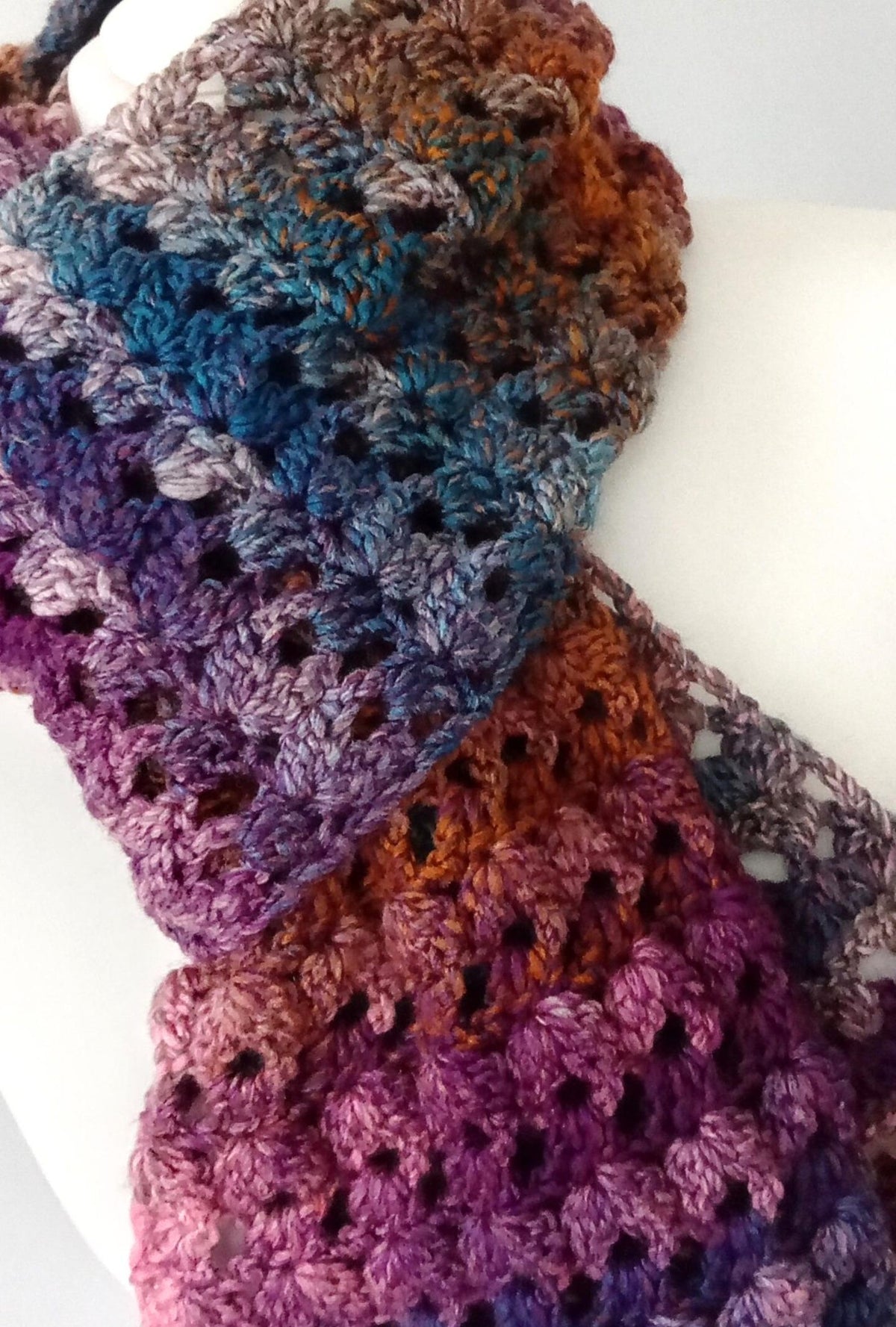 Easy Crochet Scarf Pattern